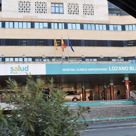 Piso Junto Universidad Y Hospital Clinico サラゴサ エクステリア 写真