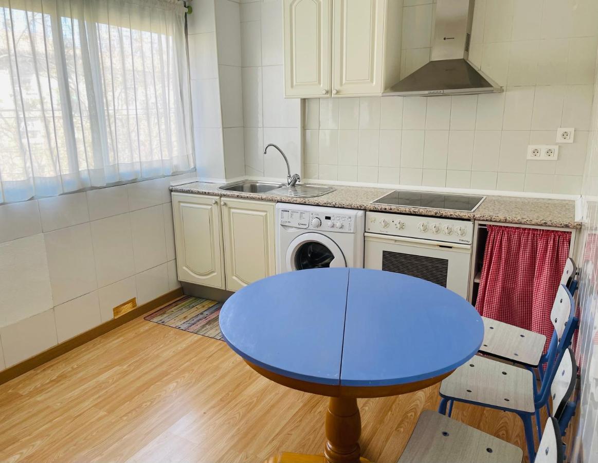Piso Junto Universidad Y Hospital Clinico サラゴサ エクステリア 写真